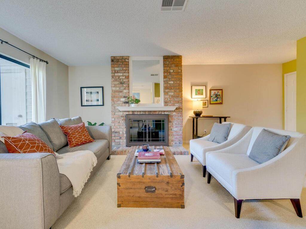 3839 Dry Creek Dr - Photo 1