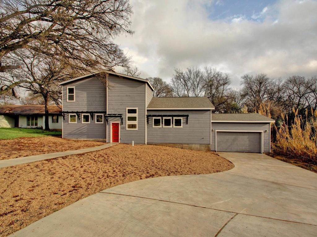 3006 Northeast Dr - Photo 1