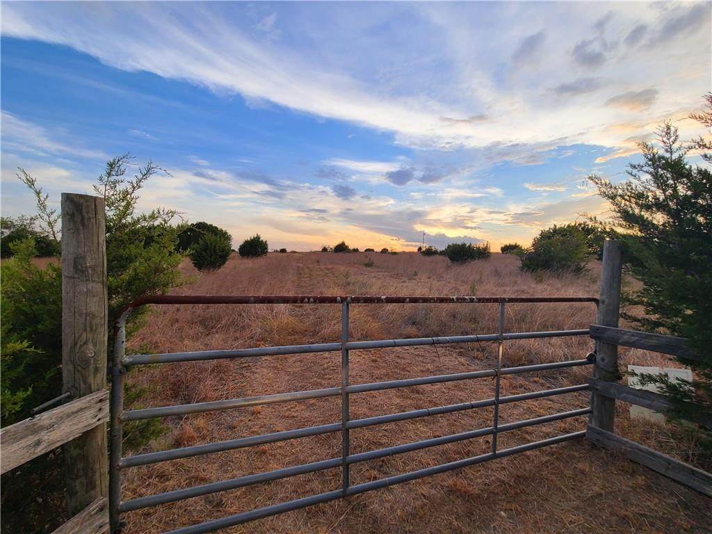 207 County Road 229 - Photo 1