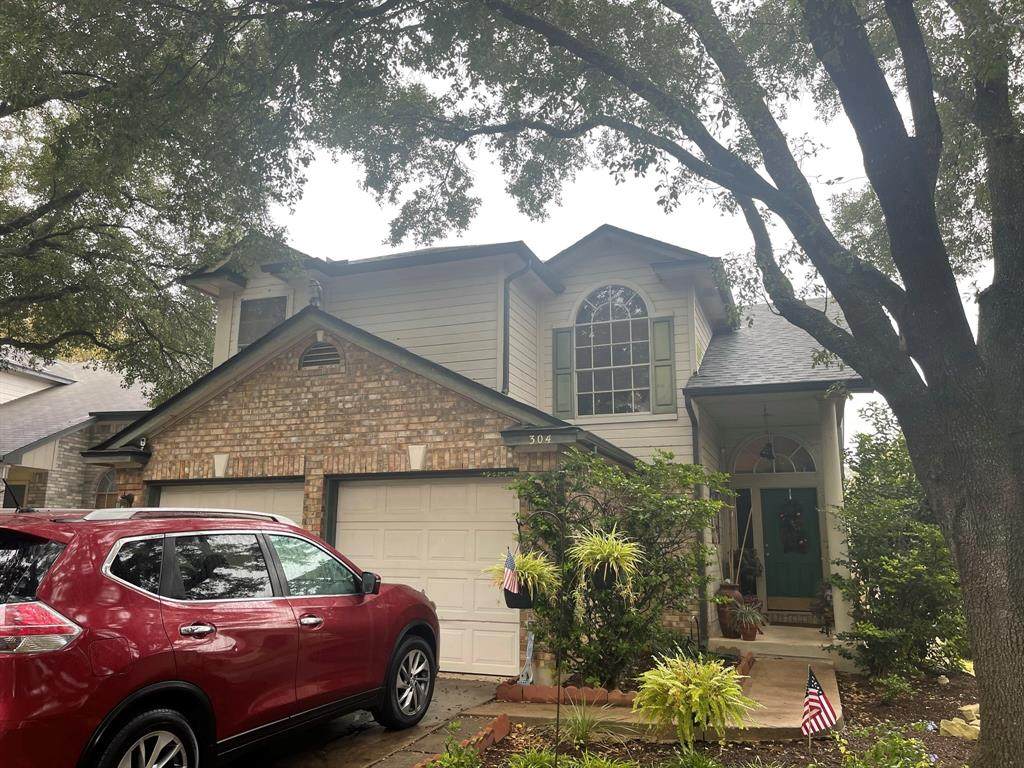 304 Natali St - Photo 1