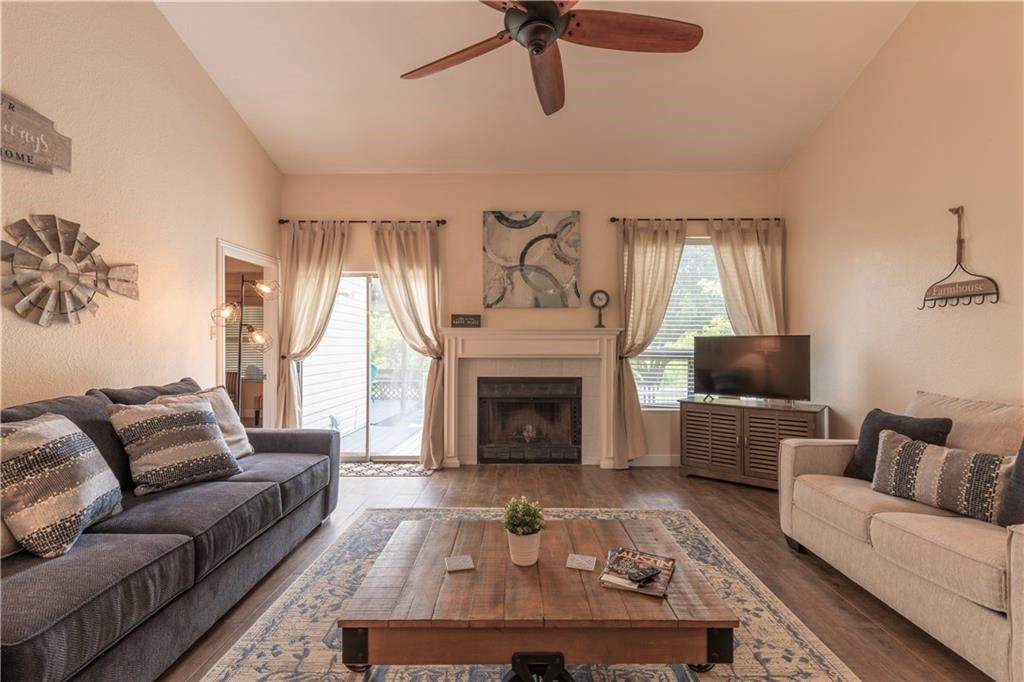 2029 Cervin Blvd - Photo 1