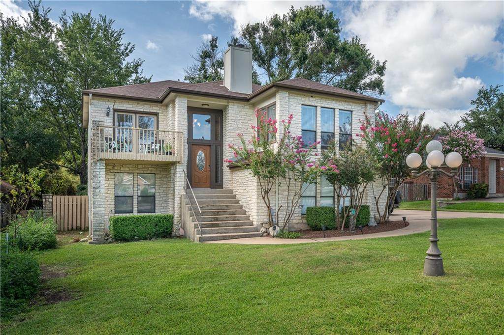 606 Cutty Trl - Photo 1