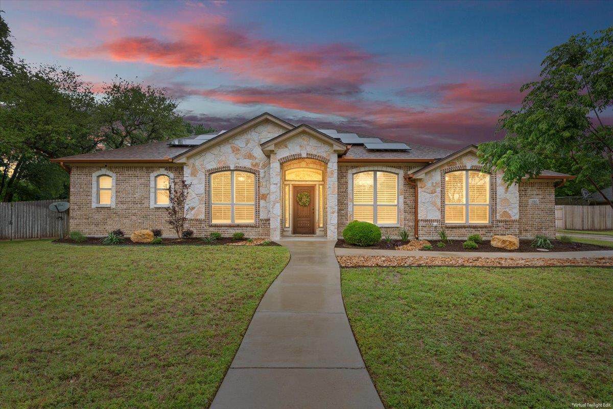 910 Ridgeoak Dr - Photo 1