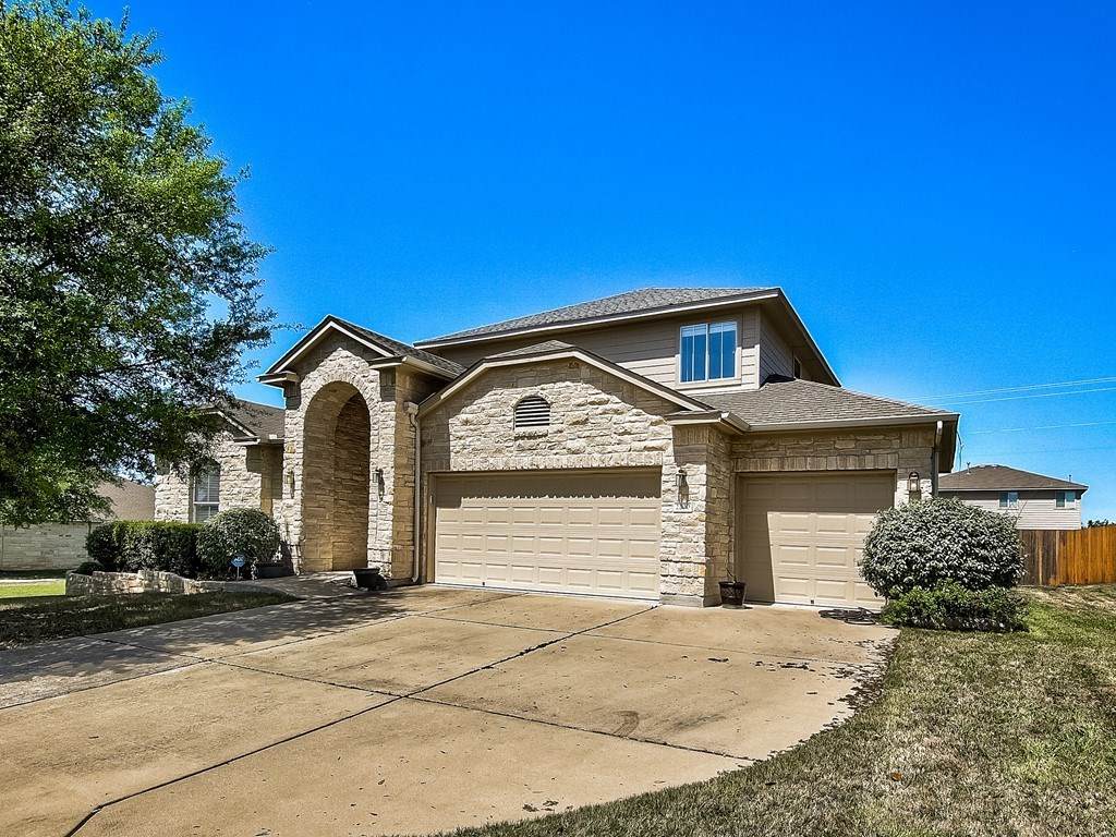 2200 Settlers Park Loop - Photo 1 2200 Settlers Park Loop - Photo 1