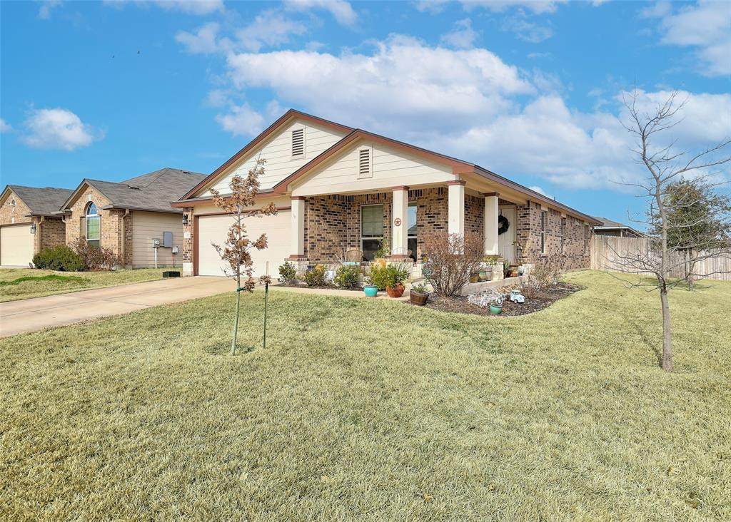 137 Hematite Ln - Photo 1