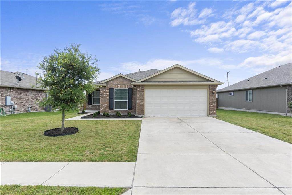 320 Foxglove Dr - Photo 1