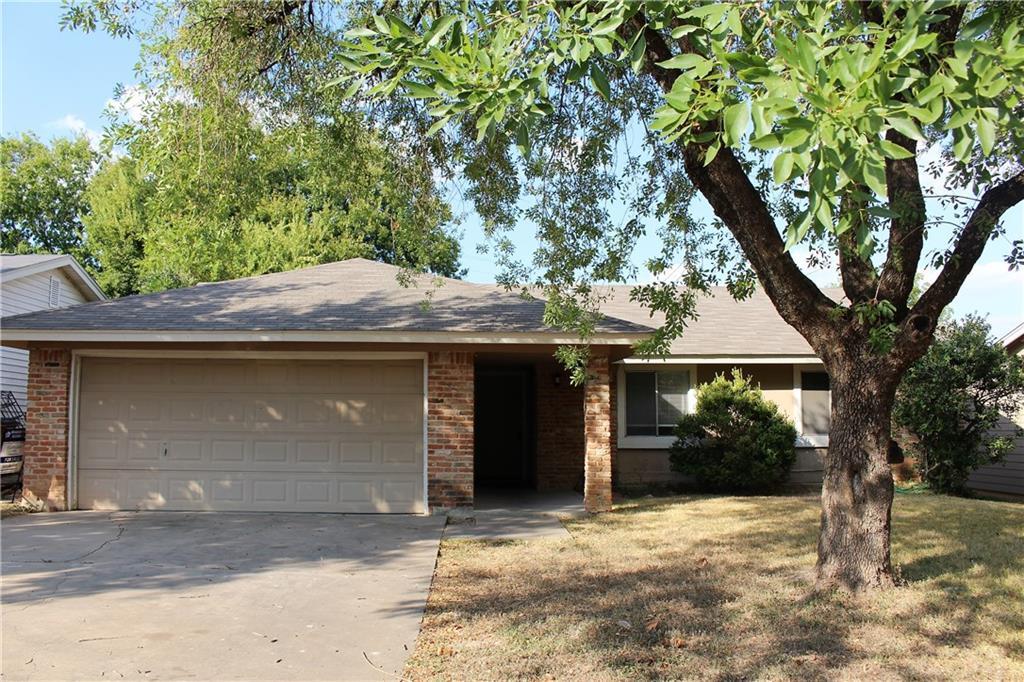 1108 Warrington Dr - Photo 1