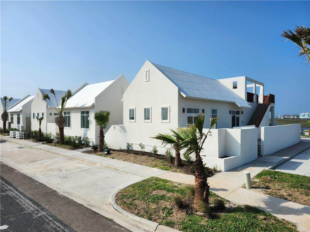 114 Porto Villageo Dr - Photo 1