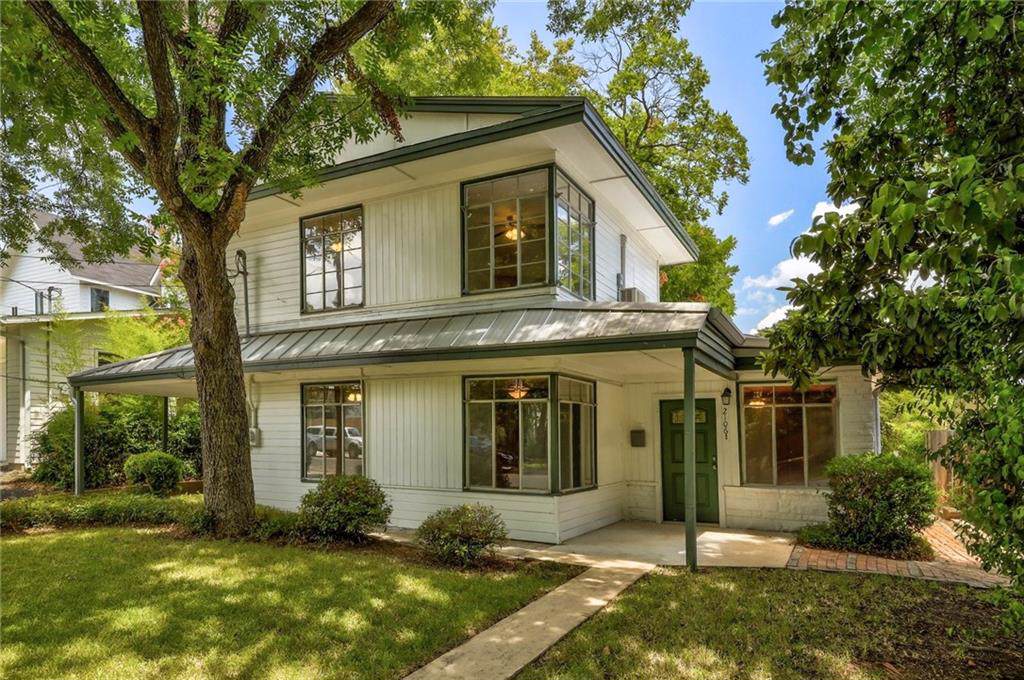 2106 Peach Tree St - Photo 1