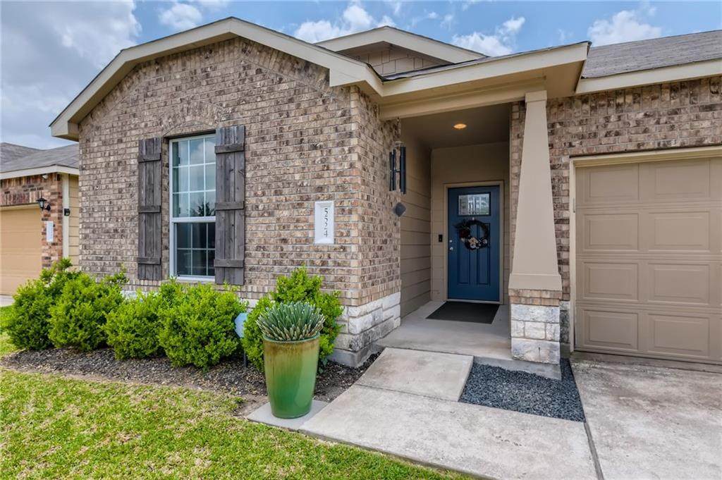5524 Nelson Oaks Dr - Photo 1