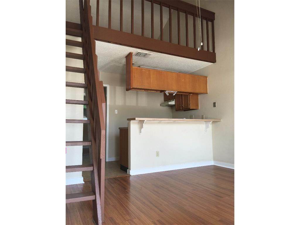1905 San Gabriel St - Photo 1