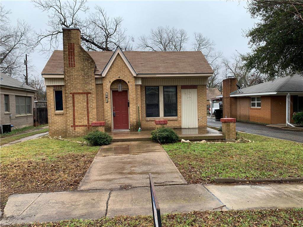 1013 3rd St - Photo 1