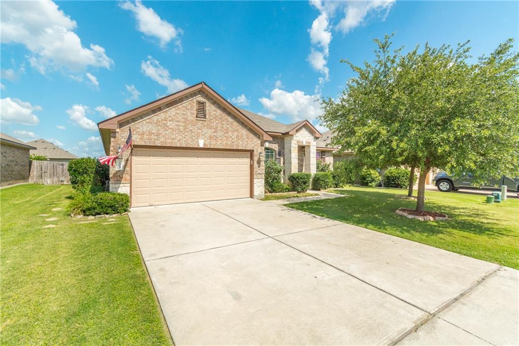 205 Hendelson Ln - Photo 1