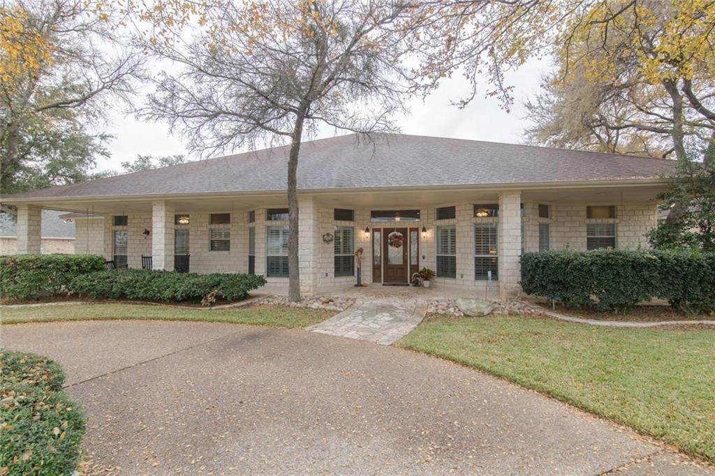 2506 Hester Way - Photo 1