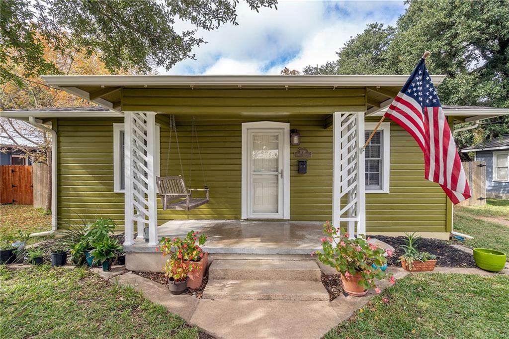 1216 Myrtle St - Photo 1