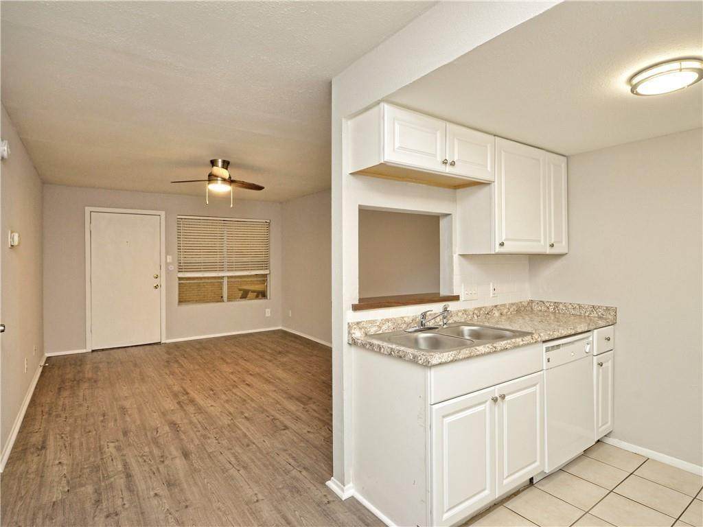 710 Dean Keeton St - Photo 1