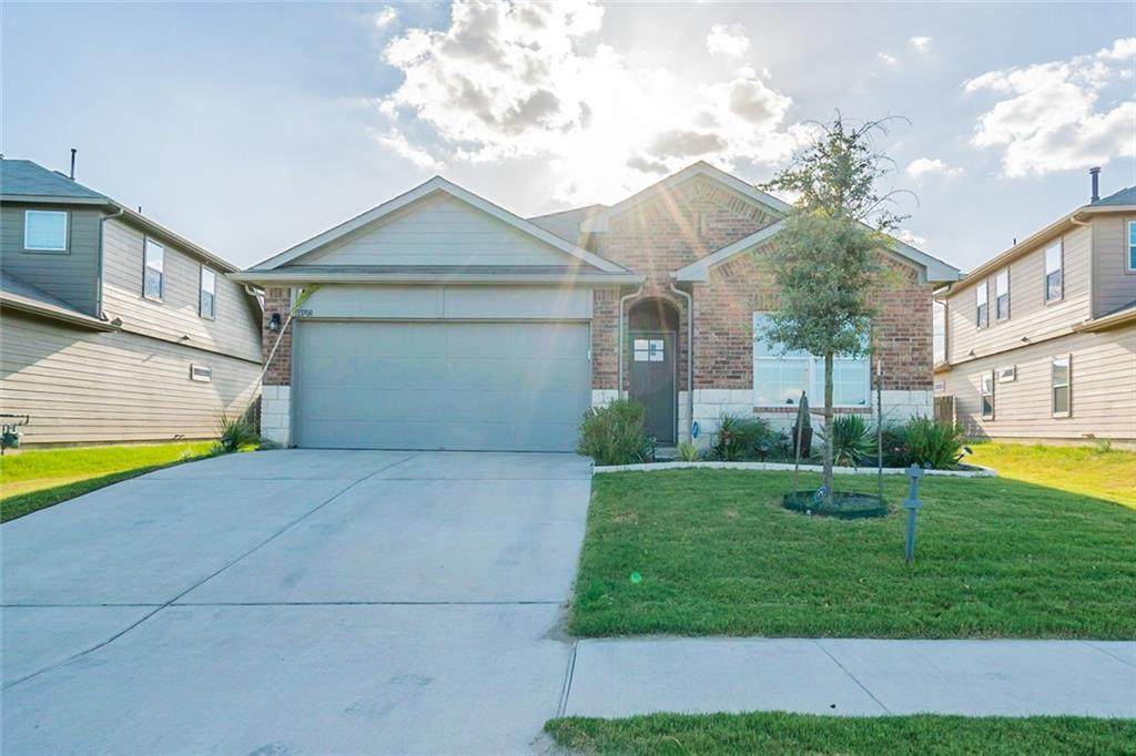 13708 Cantarra Dr - Photo 1