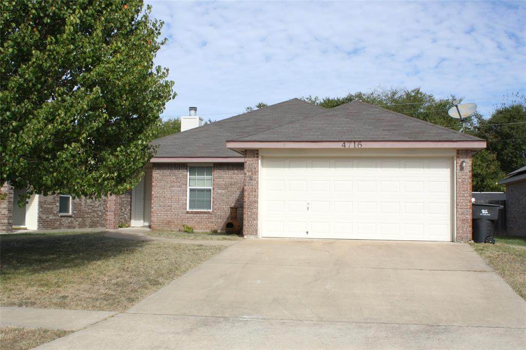 4716 Stonehaven Dr - Photo 1