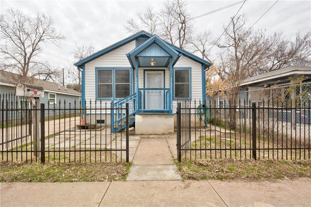 2213 Santa Rita St - Photo 1