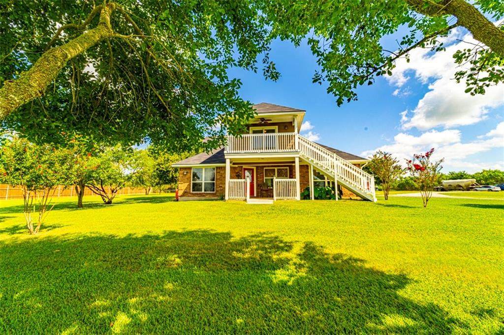 109 Brandon Ln - Photo 1