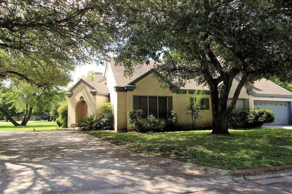 1298 Walter Ellison Dr - Photo 1