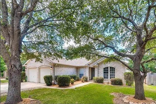 1307 Whippoorwill Dr - Photo 1