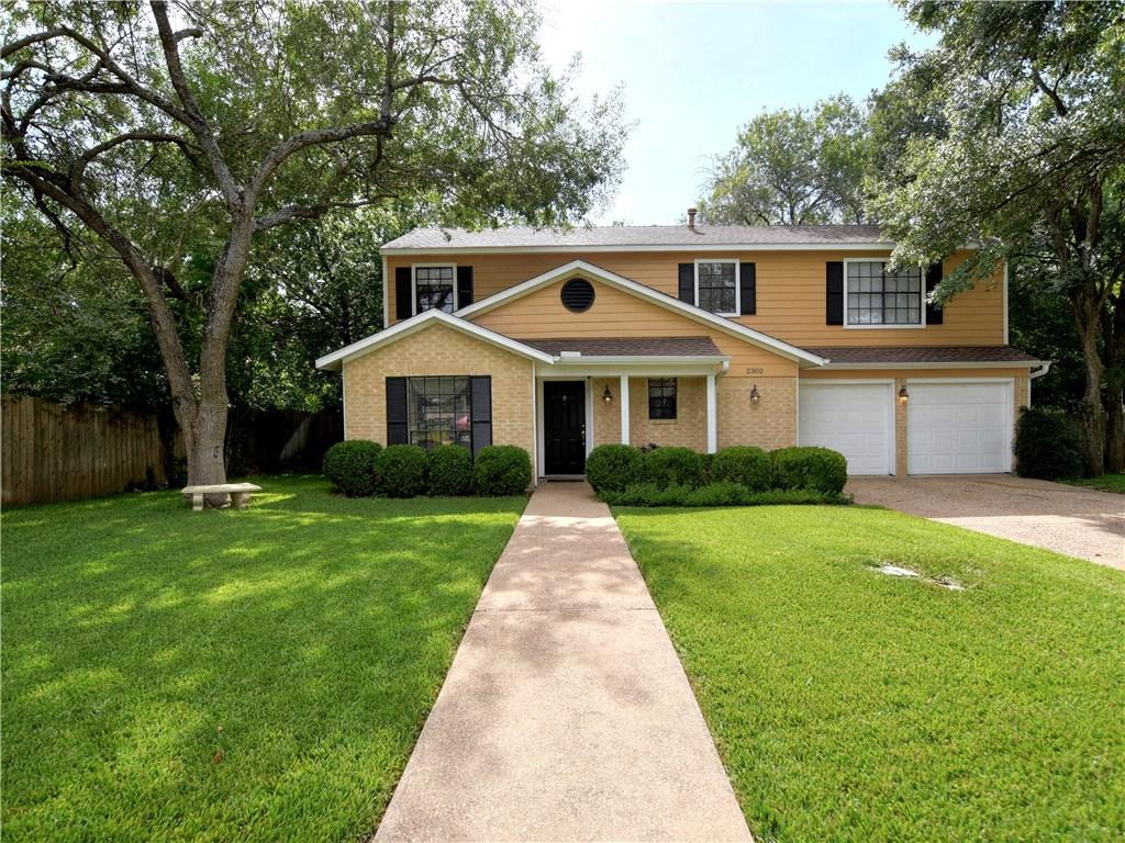2302 Creekview Dr - Photo 1