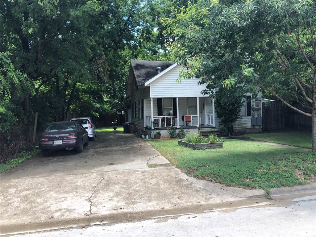 607 Kawnee Dr - Photo 1