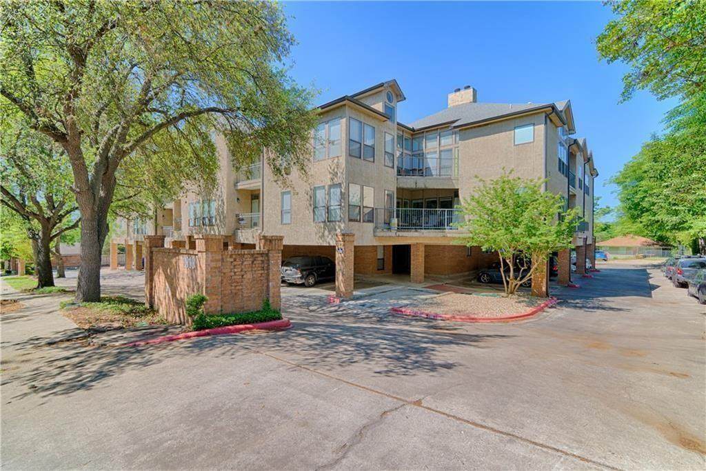 1910 Robbins Pl - Photo 1