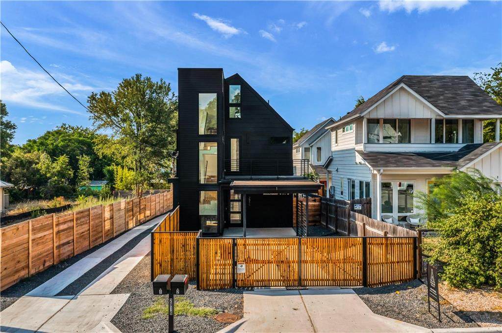 2916 13th St - Photo 1