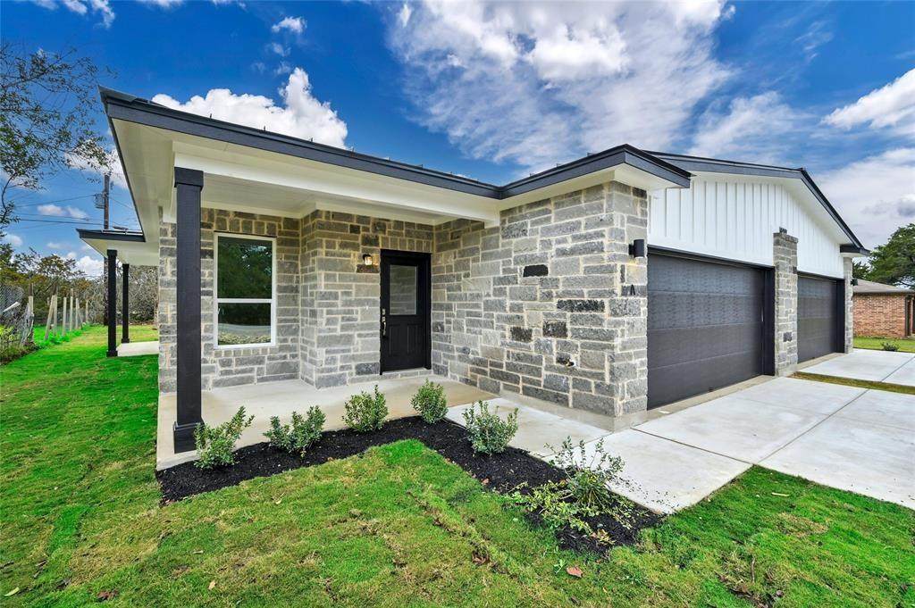 5209 Thunderbird Ave - Photo 1
