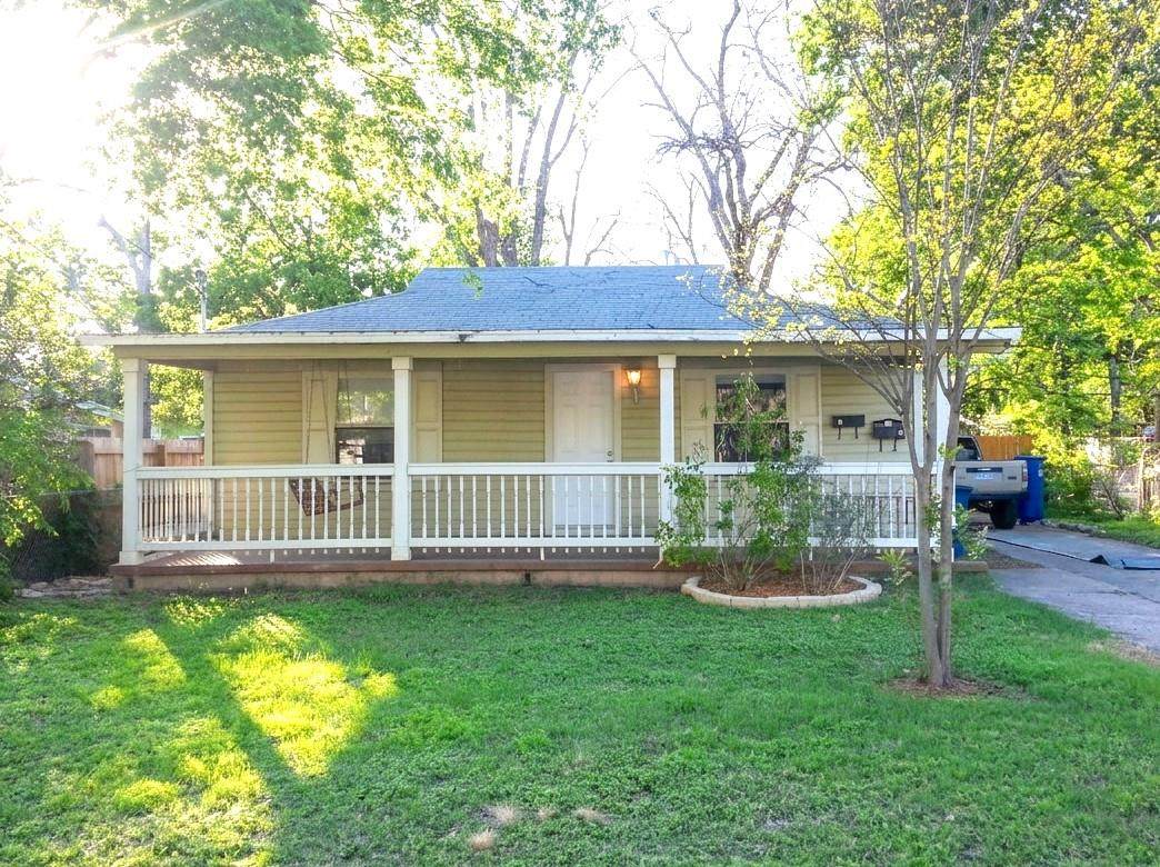 5402 Harmon Ave - Photo 1