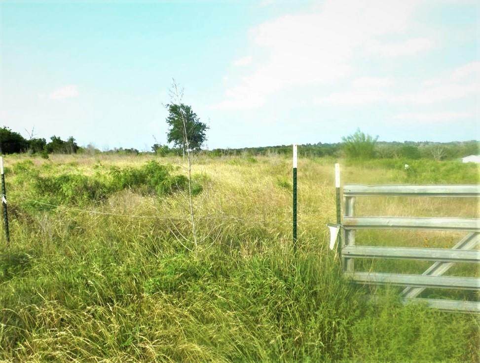 407 Highway 95 - Photo 1