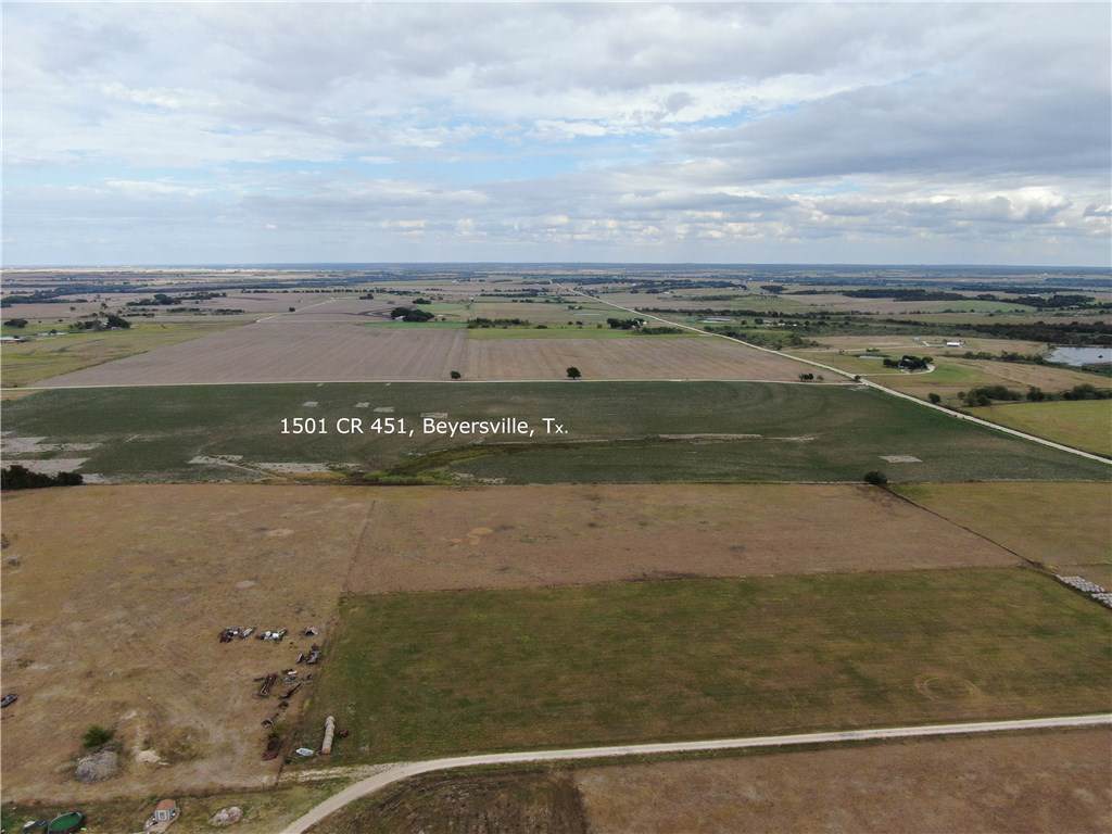 1501 County Rd 451 - Photo 1