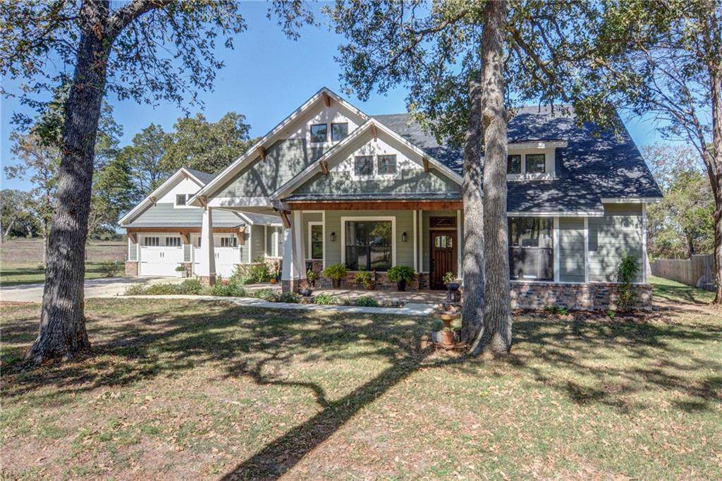 1002 Private Road 7040 - Photo 1