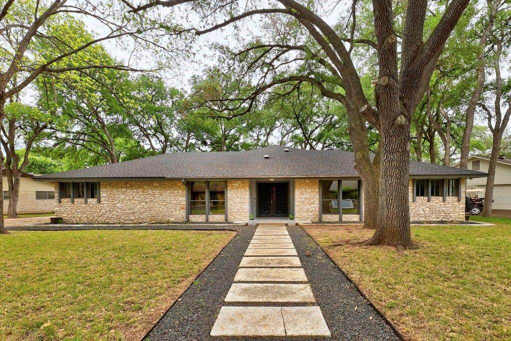 9103 Clearock Dr - Photo 1
