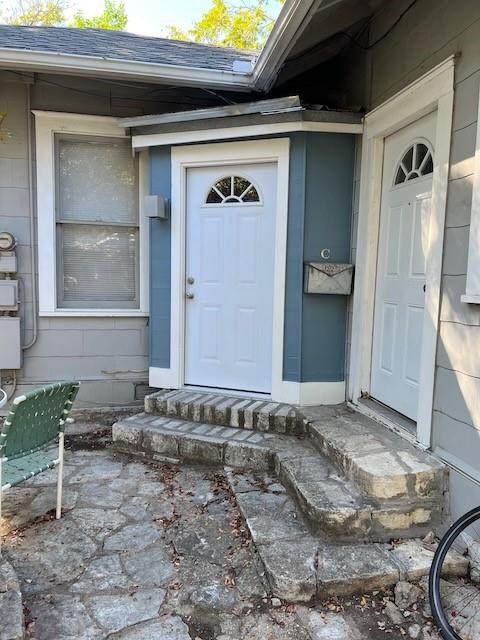 1107 22nd St - Photo 1