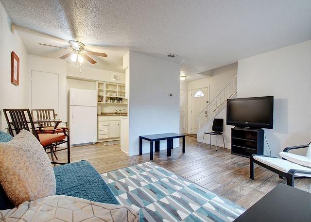 2304 Barton Village Cir - Photo 1