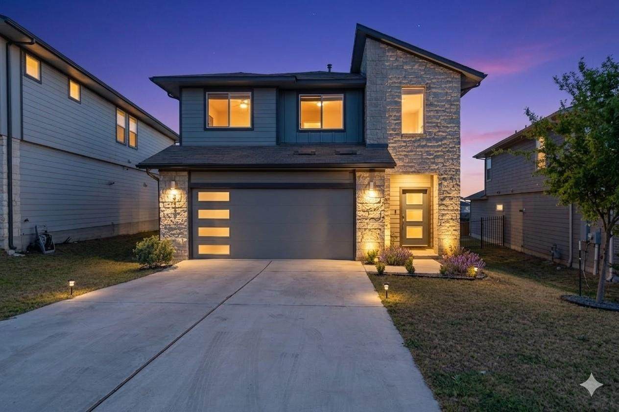 2304 Tucker Ln - Photo 1