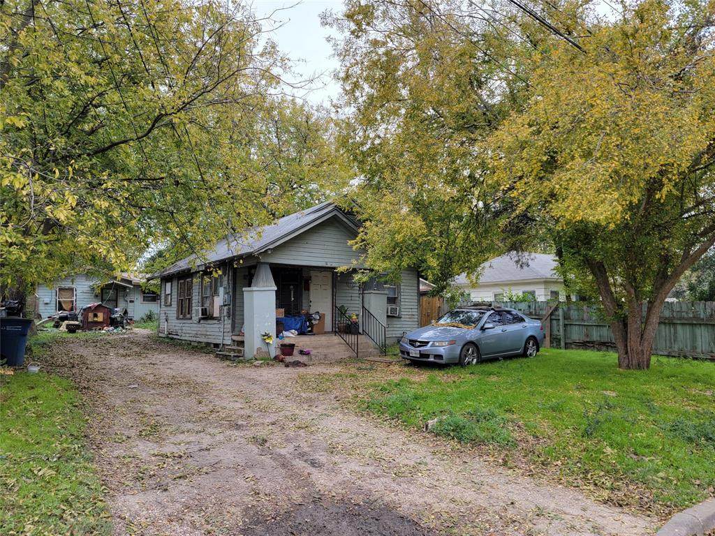 404 Croslin St - Photo 1