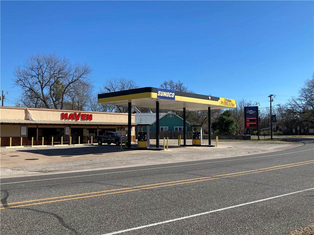 809 Main St - Photo 1