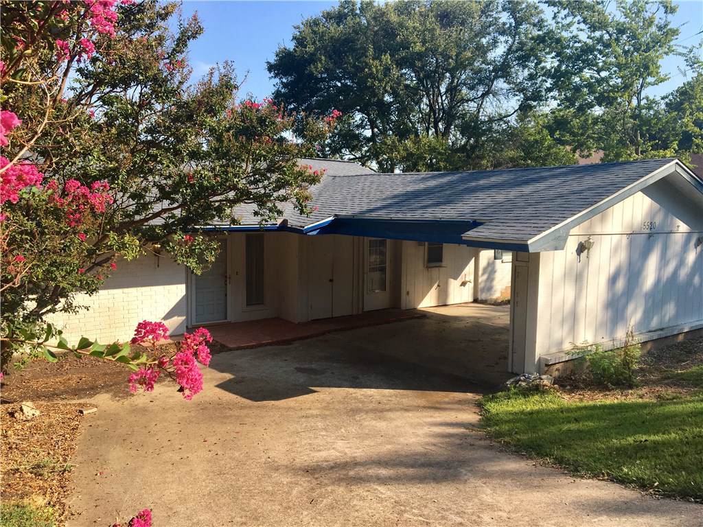 5520 Lakeshore Dr - Photo 1