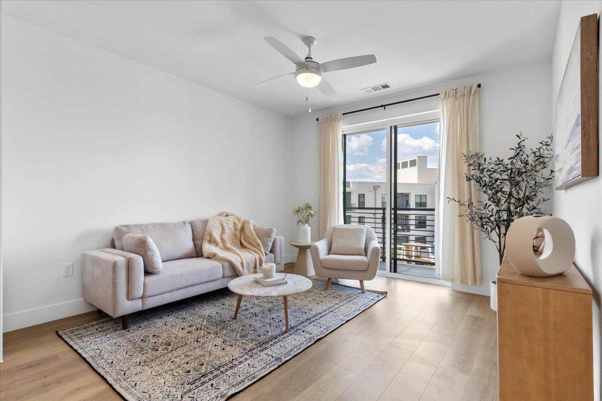 1701 Simond Ave - Photo 1