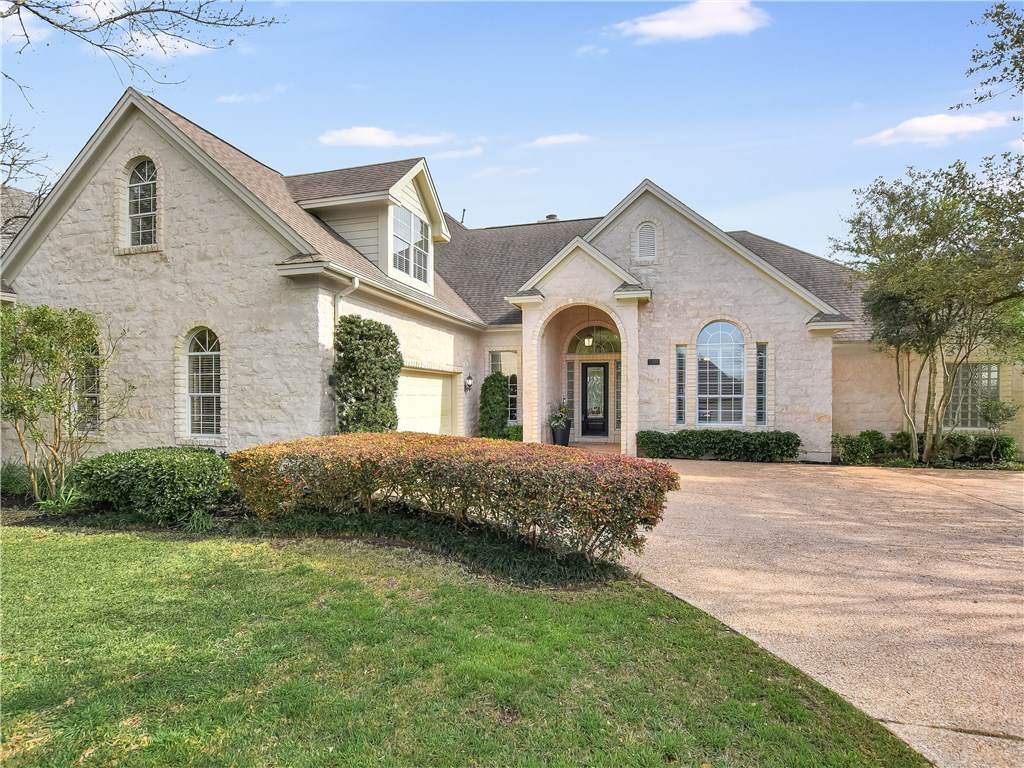 2709 Bartons Bluff Ln - Photo 1