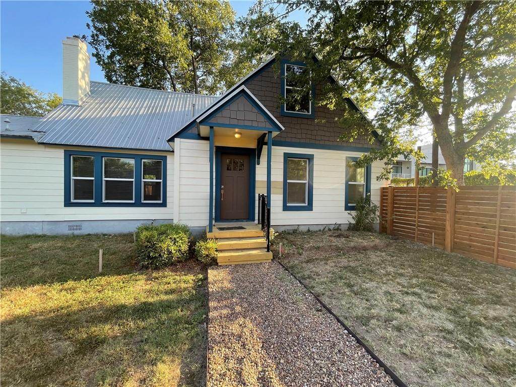 812 44th St - Photo 1