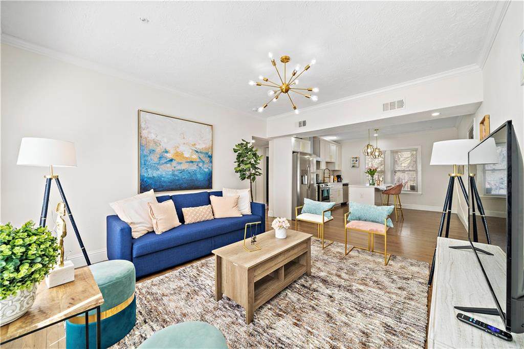 1802 Wentworth St - Photo 1