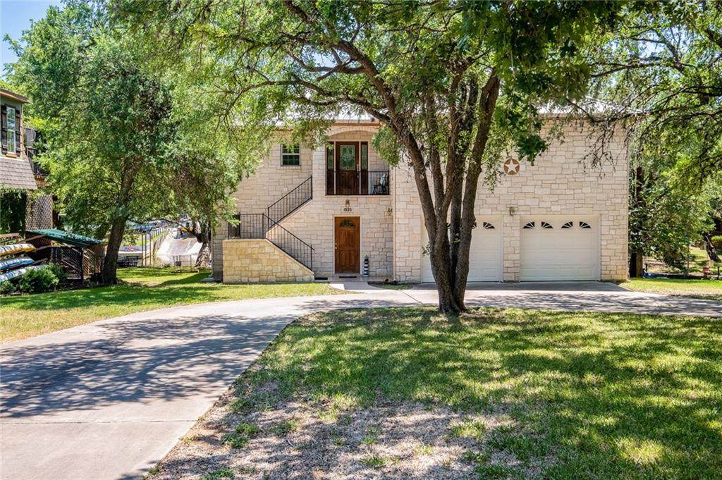 1935 Glen Cove Dr - Photo 1