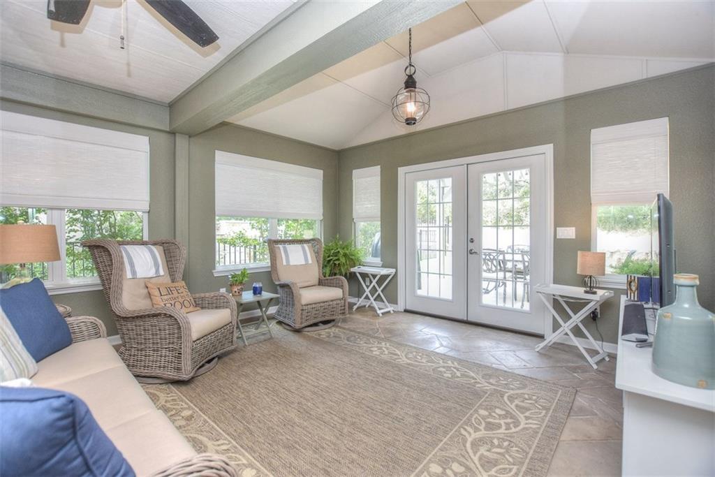 523 Salt Creek Ln - Photo 1