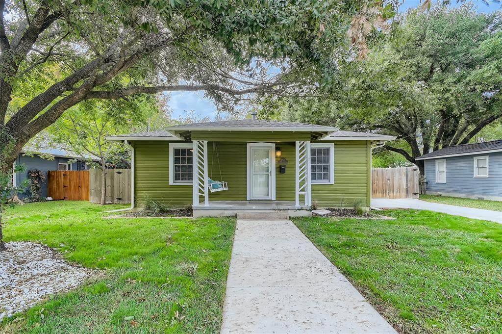 1216 Myrtle St - Photo 1