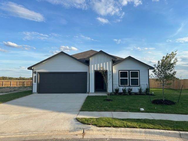 206 Perry Pl - Photo 1